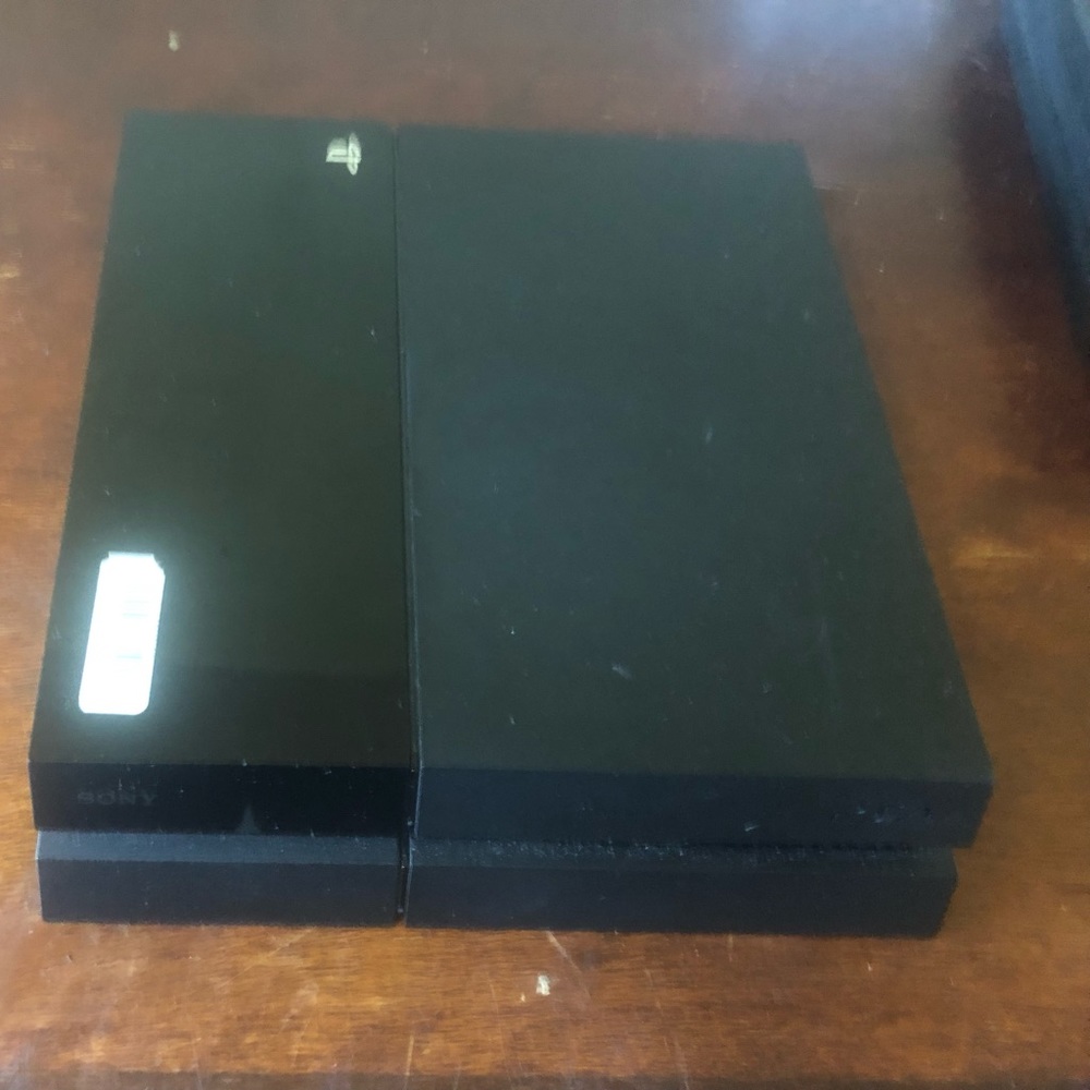 PlayStation 4 500 GB